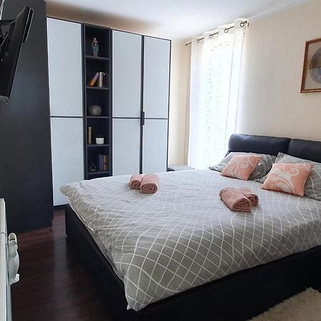 Apartments Tb 波拉特 客房 照片